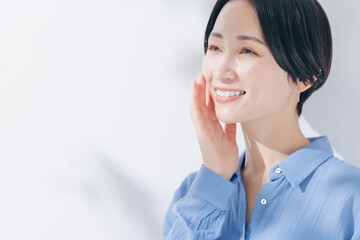 女性