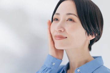 スキンケア　女性