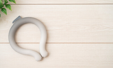 neck cooling tube, cooling neck wrap, ice neck ring, ice ring. クールネック、クールリング、ネッククーラー、クールネックバンド、クールネックリング。
