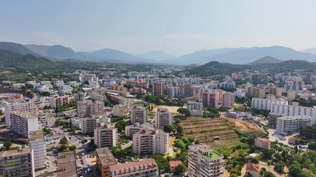 La p&eacute;riph&eacute;rie d'Ajaccio vue du ciel, Corse