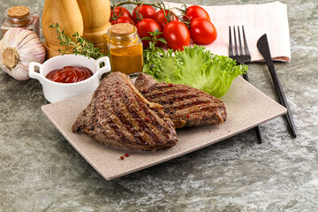Delicus grilled beef steak with sauce