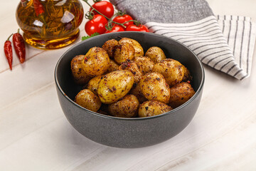 Baked mini potato with herbs