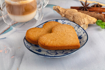 Sweet ginger cookies for snack