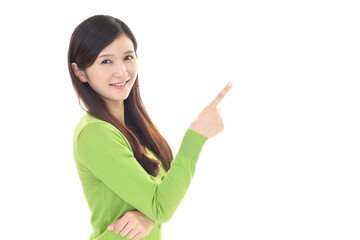 案内する女性