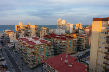 Gandia, miasto na wschodnim wybrzeżu Hiszpani leżące nad Morzem Śródziemnym. Piękne piaszczyste plaże. Panorama. © Franciszek