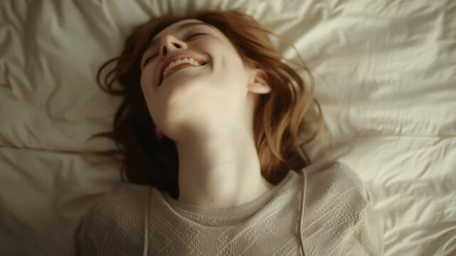 Woman enjoy free sexuality with herself	