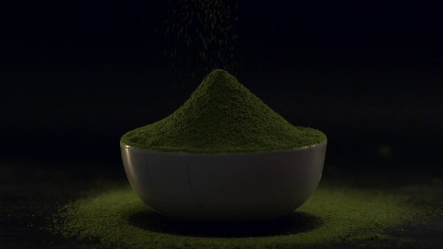 Sift matcha powder with a fine sieve. Taken with a high-resolution macro lens.
