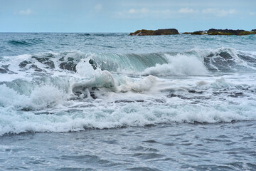Powerful ocean wave breaking