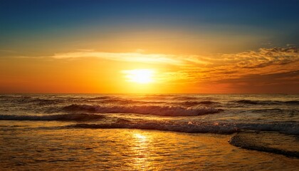 Obraz premium golden sunrise on the sea