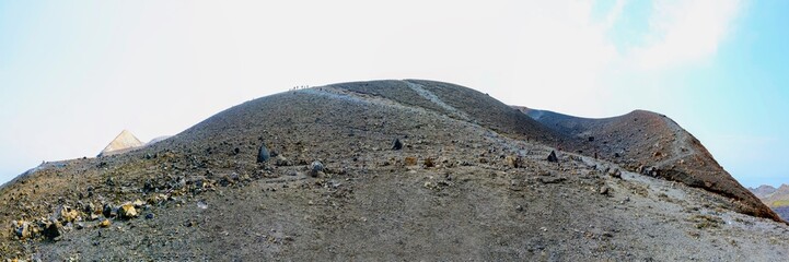 Cratère-Vulcano-iles-éoliennes-sicile