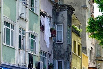Colorful Balat houses brighten Istanbul’s historic neighborhood