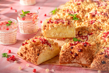 Hot red currant yeast cake made of sugar and fruits.