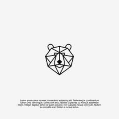 Geometric Bear Head Illustration on White: Minimalist Design with Polygon Structure, Capturing a Modern and Powerful Animal Symbol with Clear Lines and Angles for Visual Impact