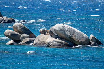 Waters and rocks in the Tahoe lake