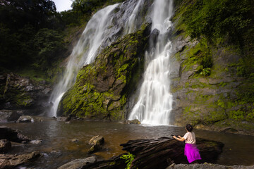 
Khlong Lan Waterfall is one of the most beautiful and grand waterfalls in Thailand. Below it is a large pool where you can swim. It is located in Khlong Lan National Park, Kamphaeng Phet