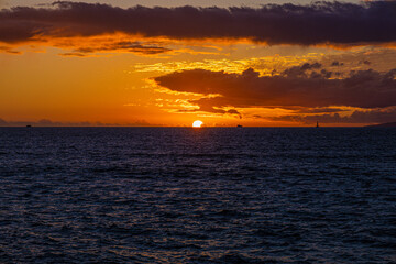 Maui sunset looking over the sea.