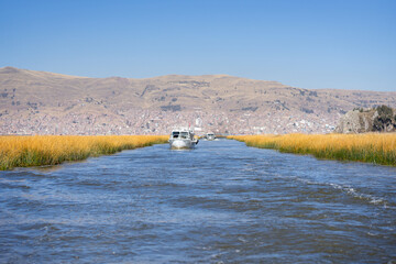 Veduta Panoramica di Puno sul Lago Titicaca, Per&ugrave;