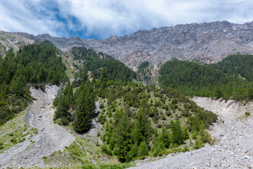 Fototapeta premium bornio val zebrù tourist town known for its winter sports facilities and uncontaminated valleys