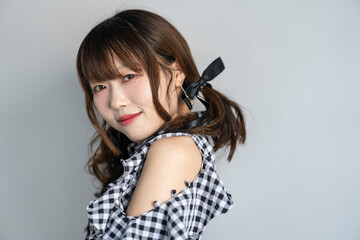 女性