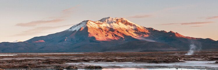 Naklejka premium Lake in Chile