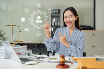 woman lawyer or judge welcome to consult with customers Legal and legal services.