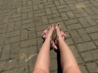 feet of the girl