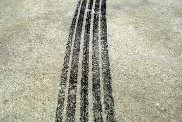 Skid on the asphalt