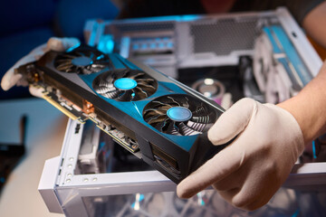 Installing a High Performance GPU in a Custom PC Build A Comprehensive Guide for Enthusiasts