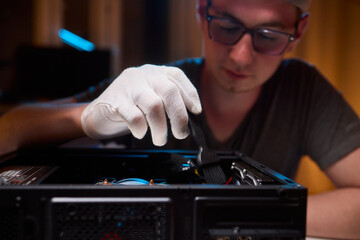 Cleaning a processor fan with a brush