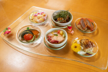 チャイニーズダイニング「琉華菜苑」
海の幸に大地の恵み溢れる冷菜盛り合わせ