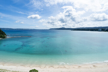 沖縄県名護浦湾海岸のビーチ