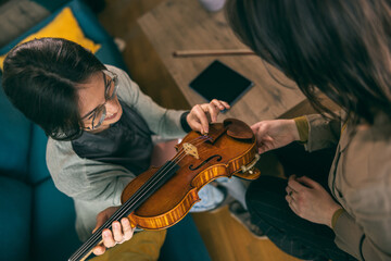Private Violin Lesson At Home