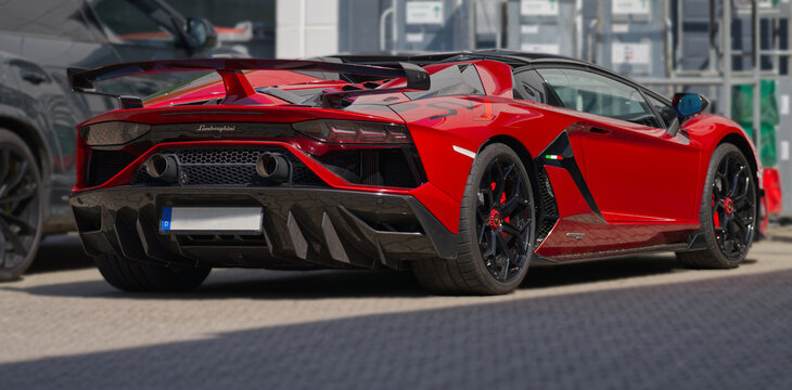 roter Lamborghini