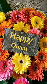 Thiruvonam festival: Onam customs, flower rangoli, Sadya feast, Thiruvathira Kali, Puli Kali dance, traditional meals, multi-day celebration, harvest rituals, cultural significance.