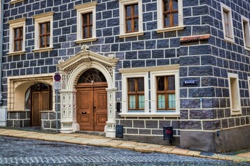 görlitz, deutschland - historisches eckhaus in der altstadt