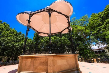 Oaxaca de Juárez, a city in central Mexico, features colonial buildings, many of which are in the...