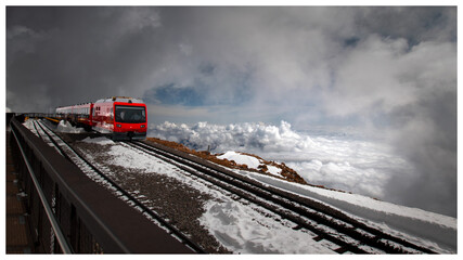 Pikes peak cloud inversion 