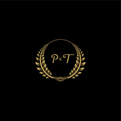 Fototapeta premium PT beautiful feminine and elegant wedding monogram initial logo with circle floral gold