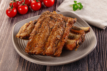 Steamed pork ribs with spices