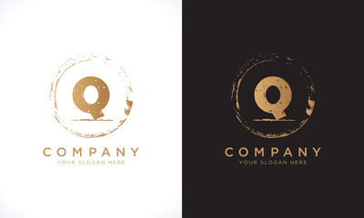 Q Letter Logo With Grunge Round Shape. Modern Unique Creative Q Logo Design Vector Template. Elegant Identity Design In  Gold Color.