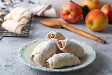Turkish recipe: mini apple pie, cookies. Turkish name; elmali kurabiye