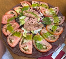 salad with tuna
