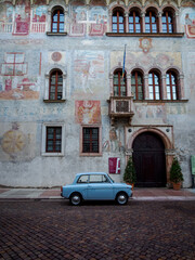 Blue oldtimer in Trient