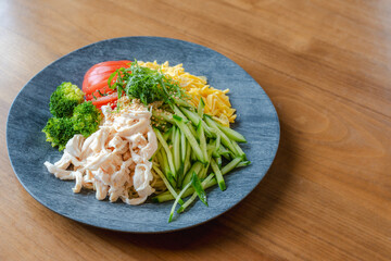 Healthy Japanese-style Colorful Salad Plate with Egg and Vegetables / 彩り豊かな和風サラダプレート
