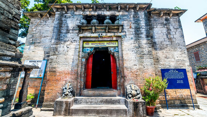 Ancient Bagnath Temple Bageshwar is a shrine dedicated to Shiva, situated in the Bageshwar city at the confluence of Sarayu and Gomati rivers in Uttarakhand