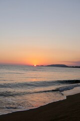 Sonnenuntergang am Mittelmeer in Griechenland
