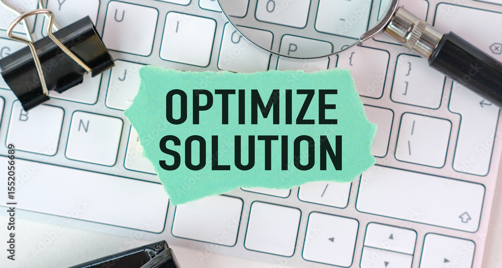 Aufkleber a green piece of paper with the word optimize solution written on it