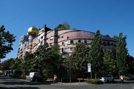 old town artist building