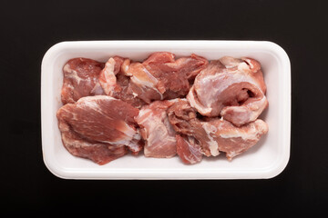 （国産）豚　コメカミ　（希少部位）