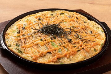 とろろ焼き　明太子ソース